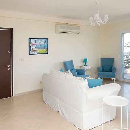 Splendid House With Sea View And Shared Pool In Apartamento Bodrum