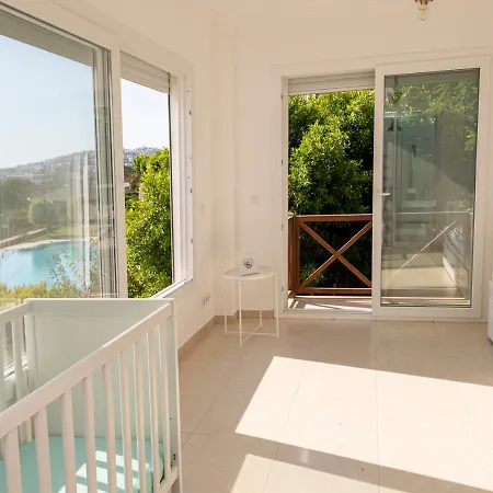 Splendid House With Sea View And Shared Pool In Apartamento Bodrum
